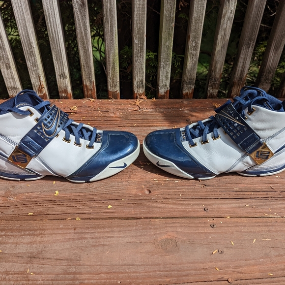 Nike Zoom LeBron ZLV - Picture 4 of 5